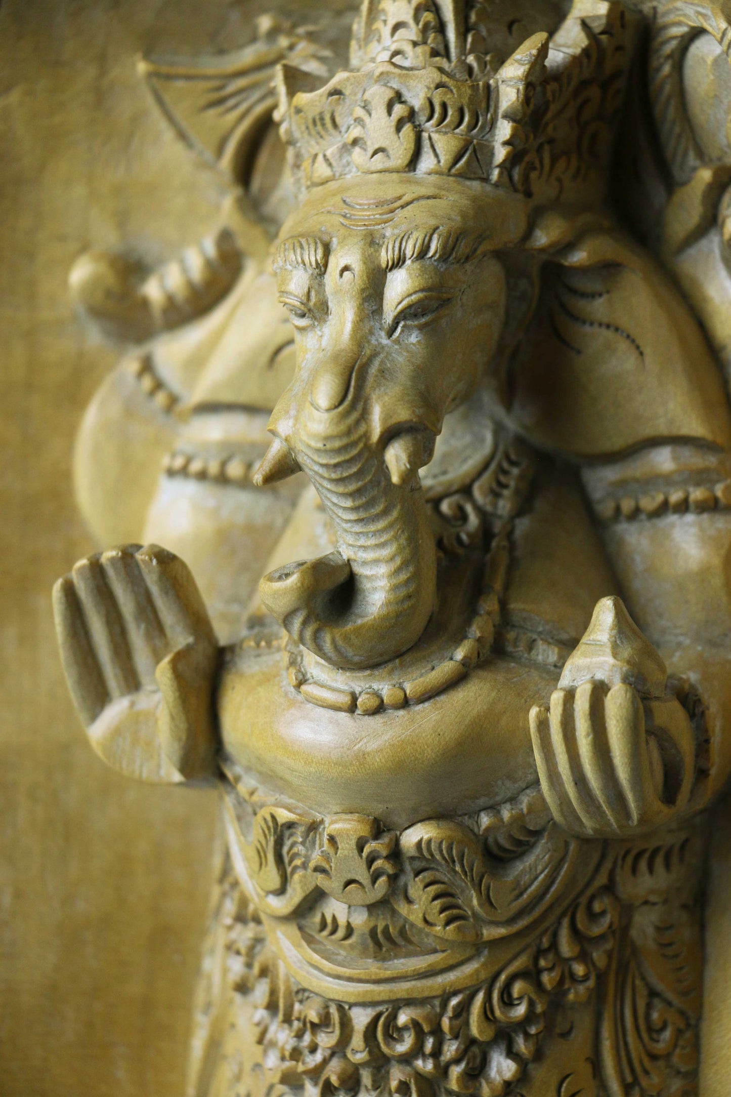 Crocodile Bark Ganesha